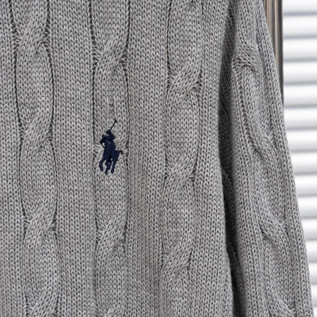 P320 top version (different currencies). You can scan the code to enter the official website. Style: Ralph Lauren POLO Ralph Lauren small label embroidered knitted old money style zipper cardigan jacket. Color: Picture color. Size: S-XL. Fabric: pure cotton. Accessories: full set of customized accessories. No gender distinction. Same style for men and women.